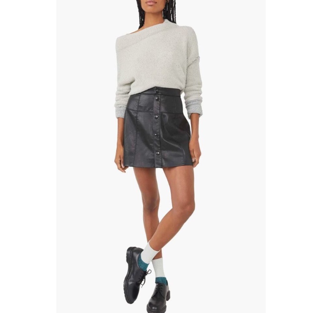 FREE PEOPLE | Maisie Button Front Faux Leather Mini Skirt in Black, Size 4